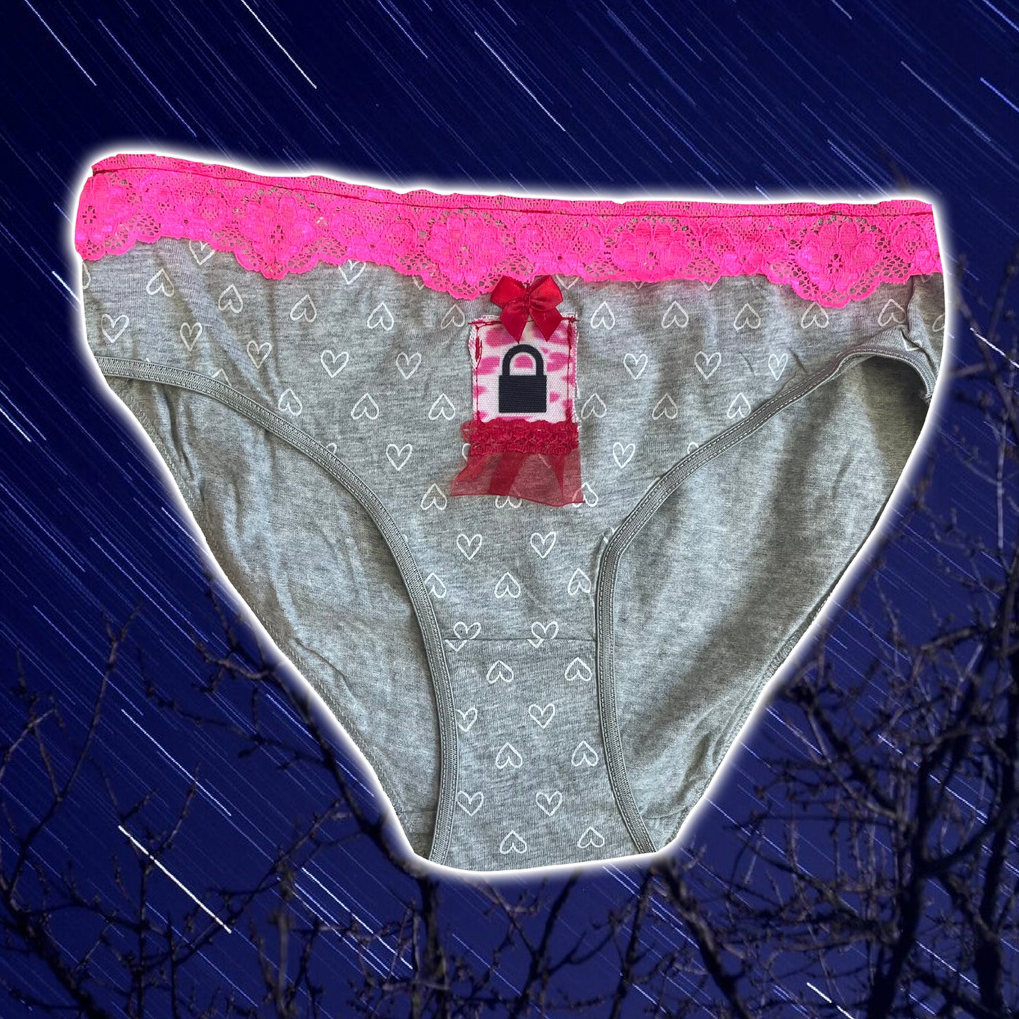 KEY HOLDER UNDIES