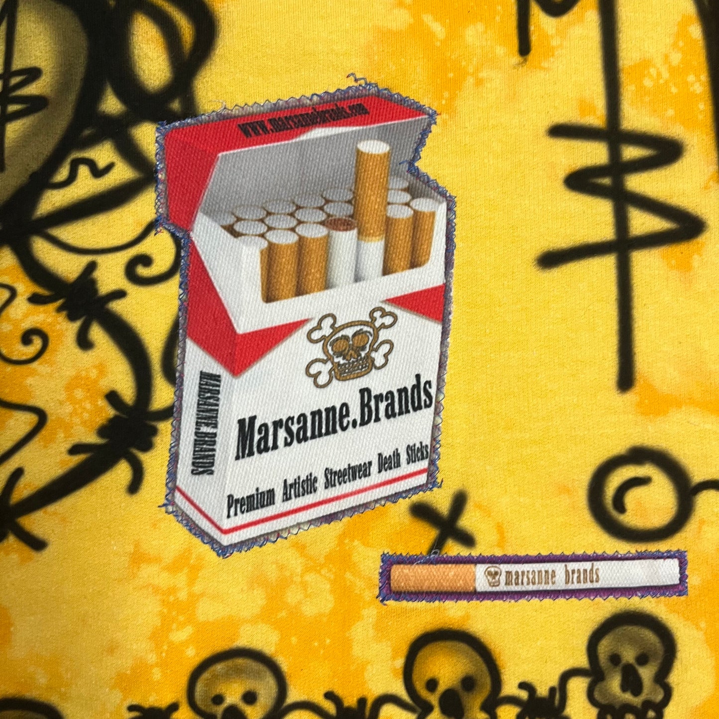 CIGARETTE HOODIE